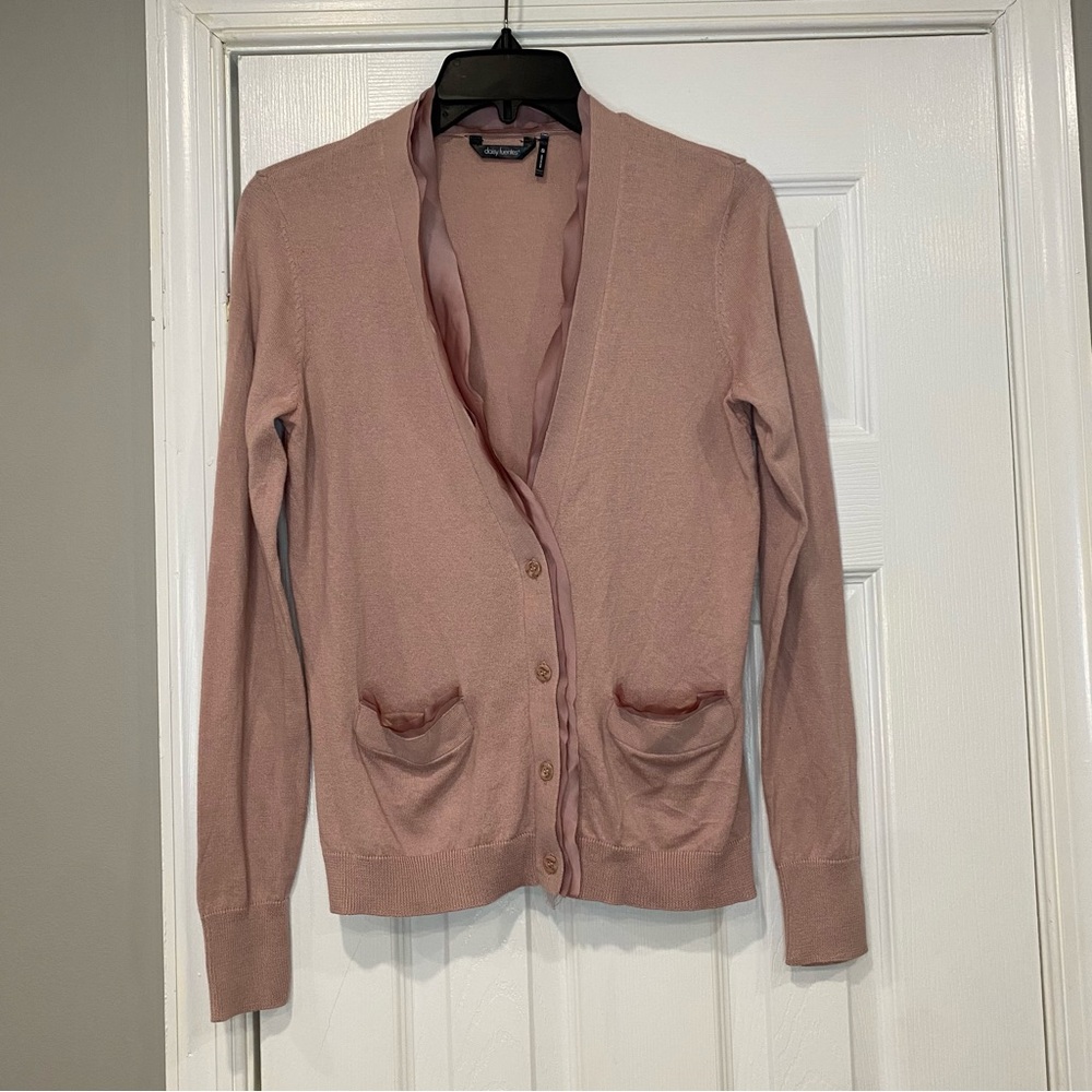 Daisy Fuentes Womens Dusty Rose Button Front Cardigan Small Silky Ruffle Trim